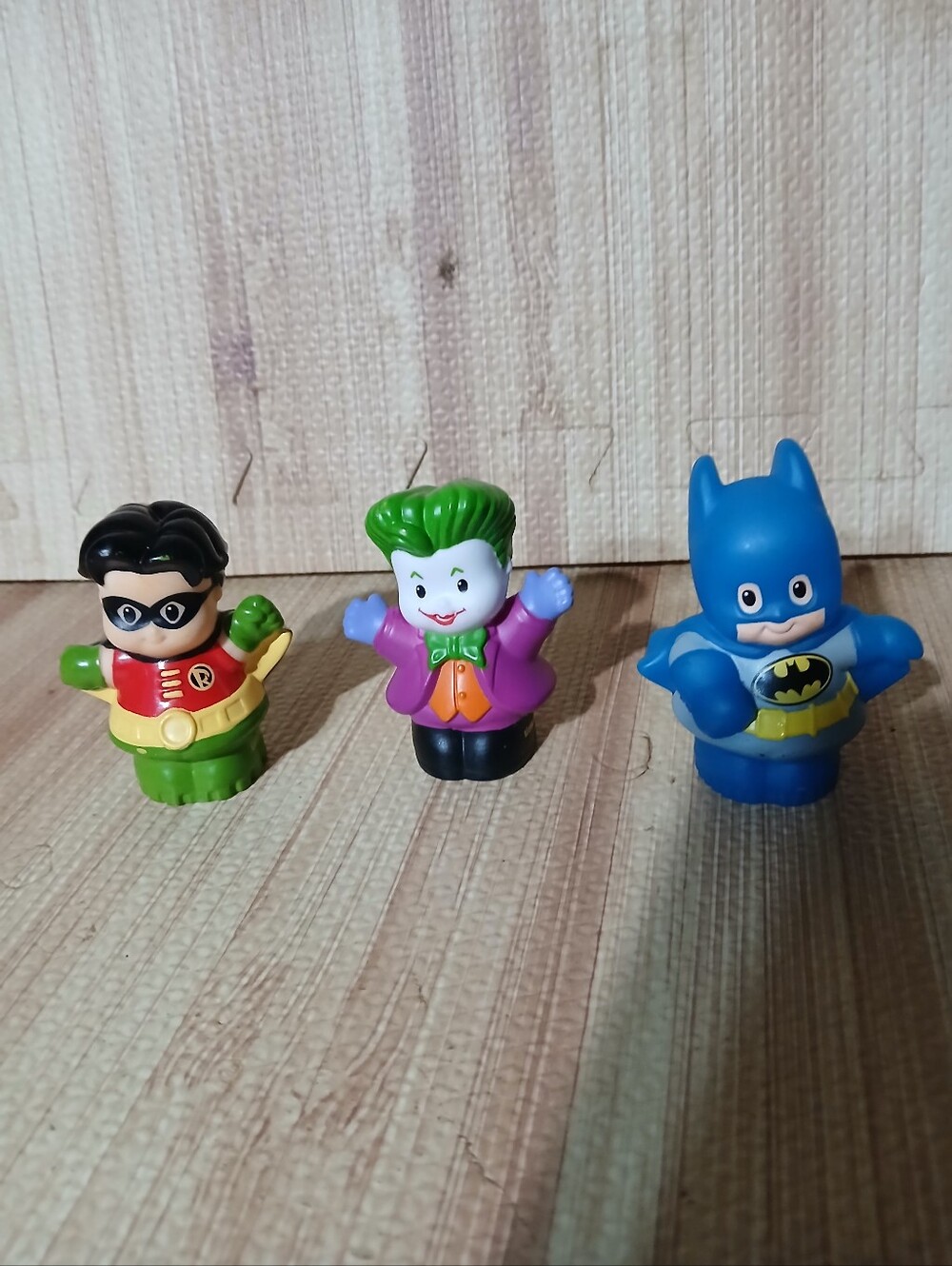 Little People DC Super Friends Batman, Robin And The Joker Toys Figures Lot Of 3